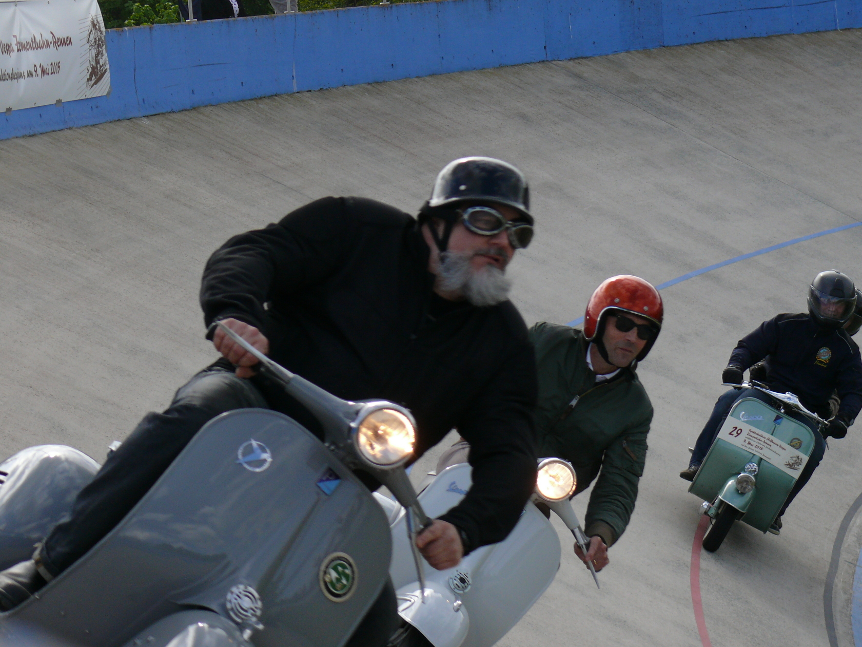 2015-hoffmann-treffen_P1140612-k.jpg (image/jpeg)